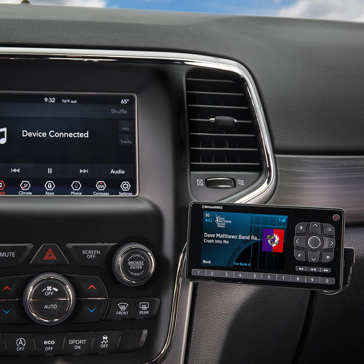 Roady BT SiriusXM® Bluetooth Satellite Radio Receiver